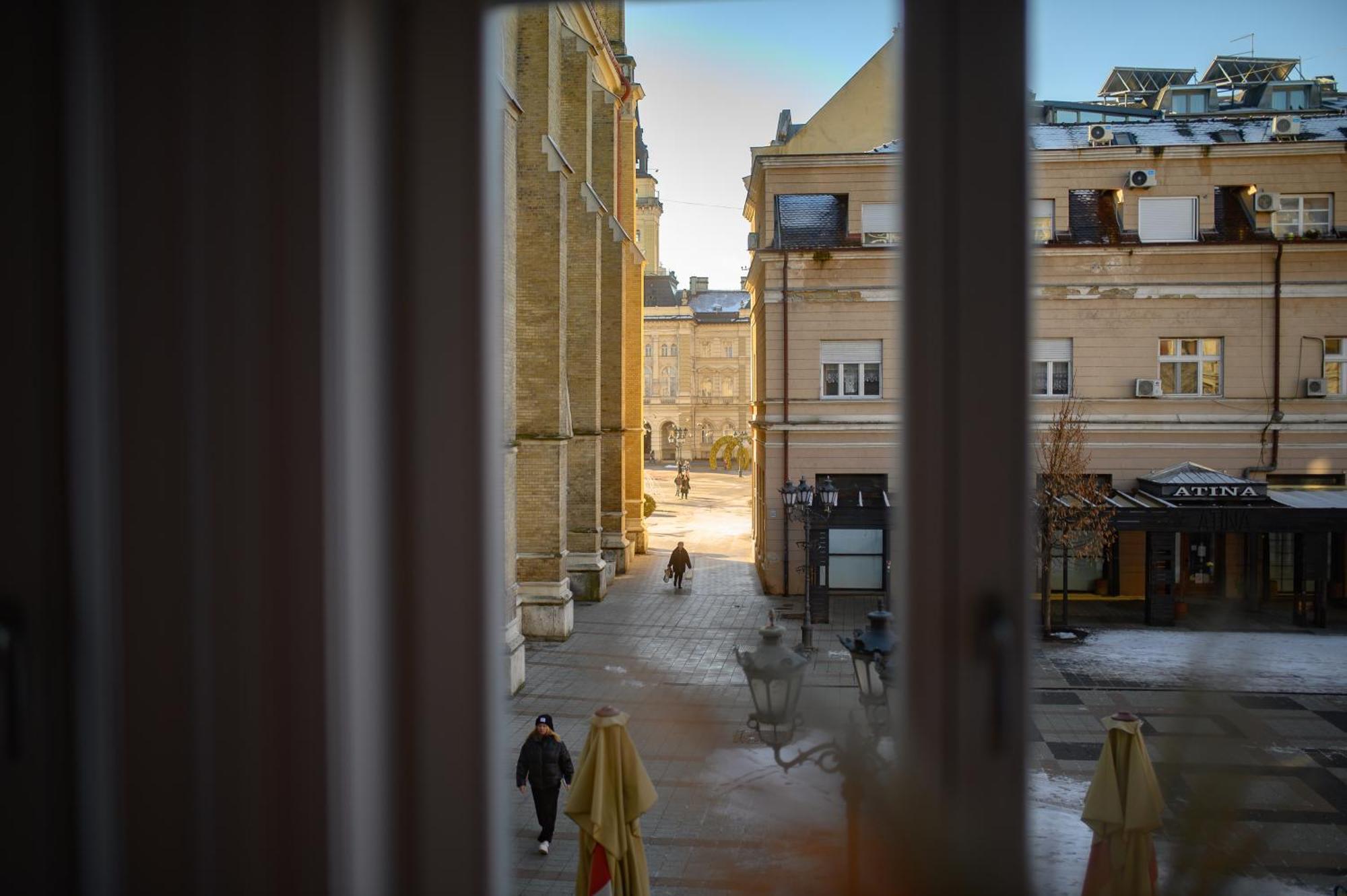 Porta Apartments Novi Sad Luaran gambar